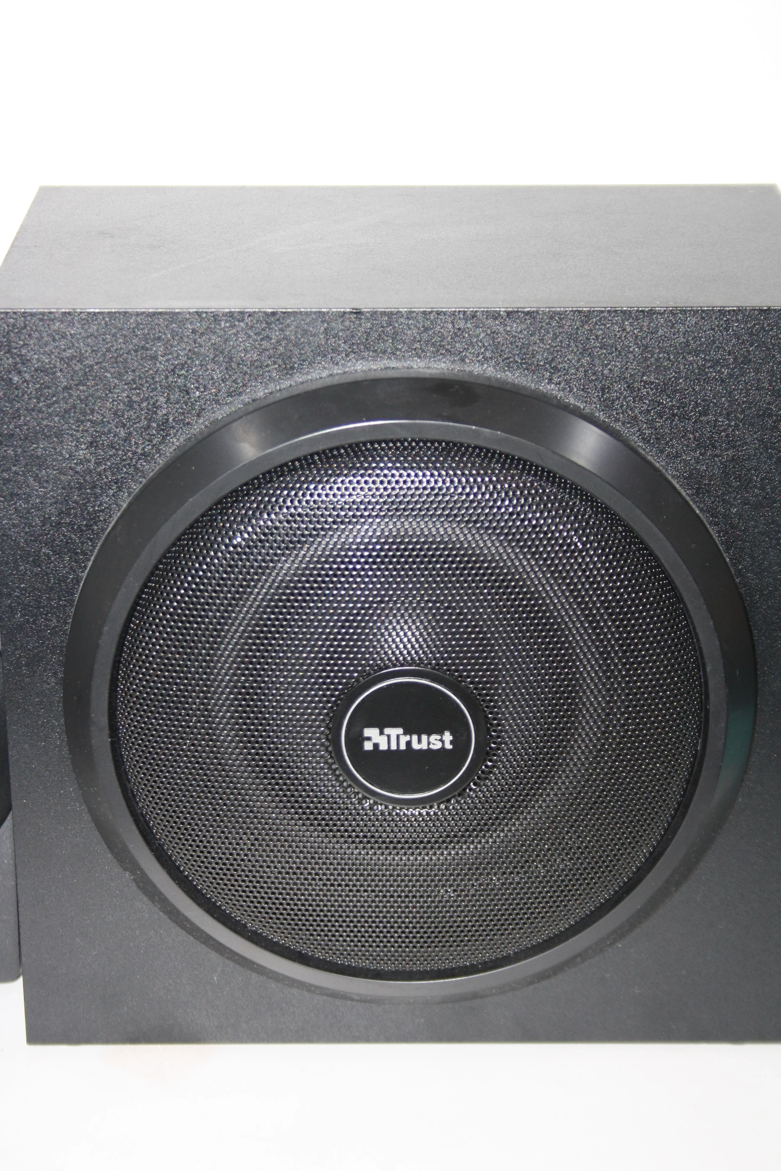 zestaw-glosnikow-21-trust-23696-12-w-czarny-rodzaj-zestawu-21