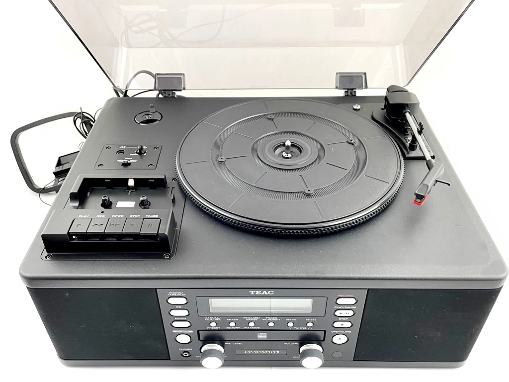 teac-lp-r550usb-odtwarzacz-cd-gramofon-magnetofon-marka-teac