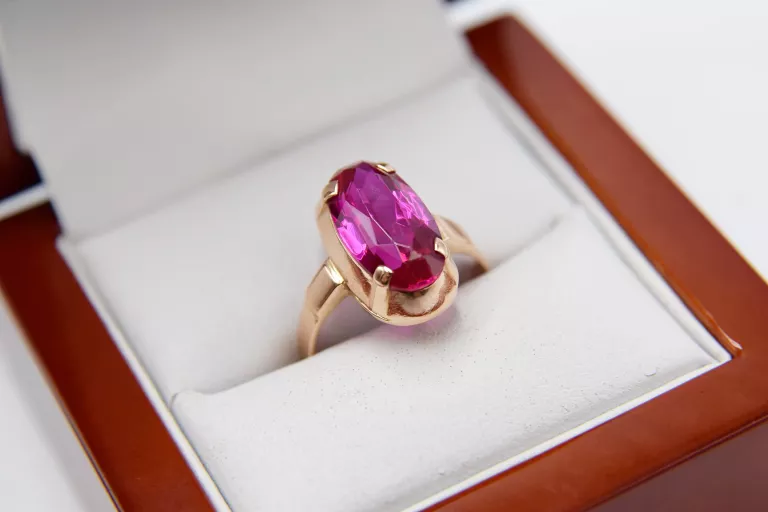 zloty-pierscionek-z-rozowym-oczkiem-585-14k-r-16-bukowska-118-poznan