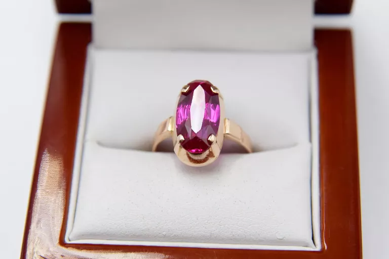 zloty-pierscionek-z-rozowym-oczkiem-585-14k-r-16-rodzaj-wyrob-jubilerski