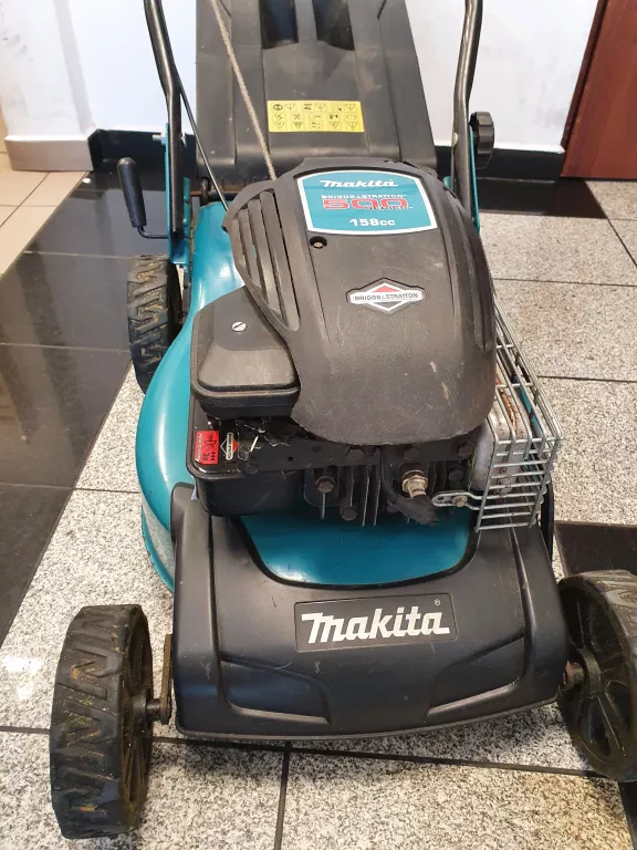 kosiarka-spalinowa-makita-plm4120n-silnik-4-suwow-pojemnosc-kosza-50