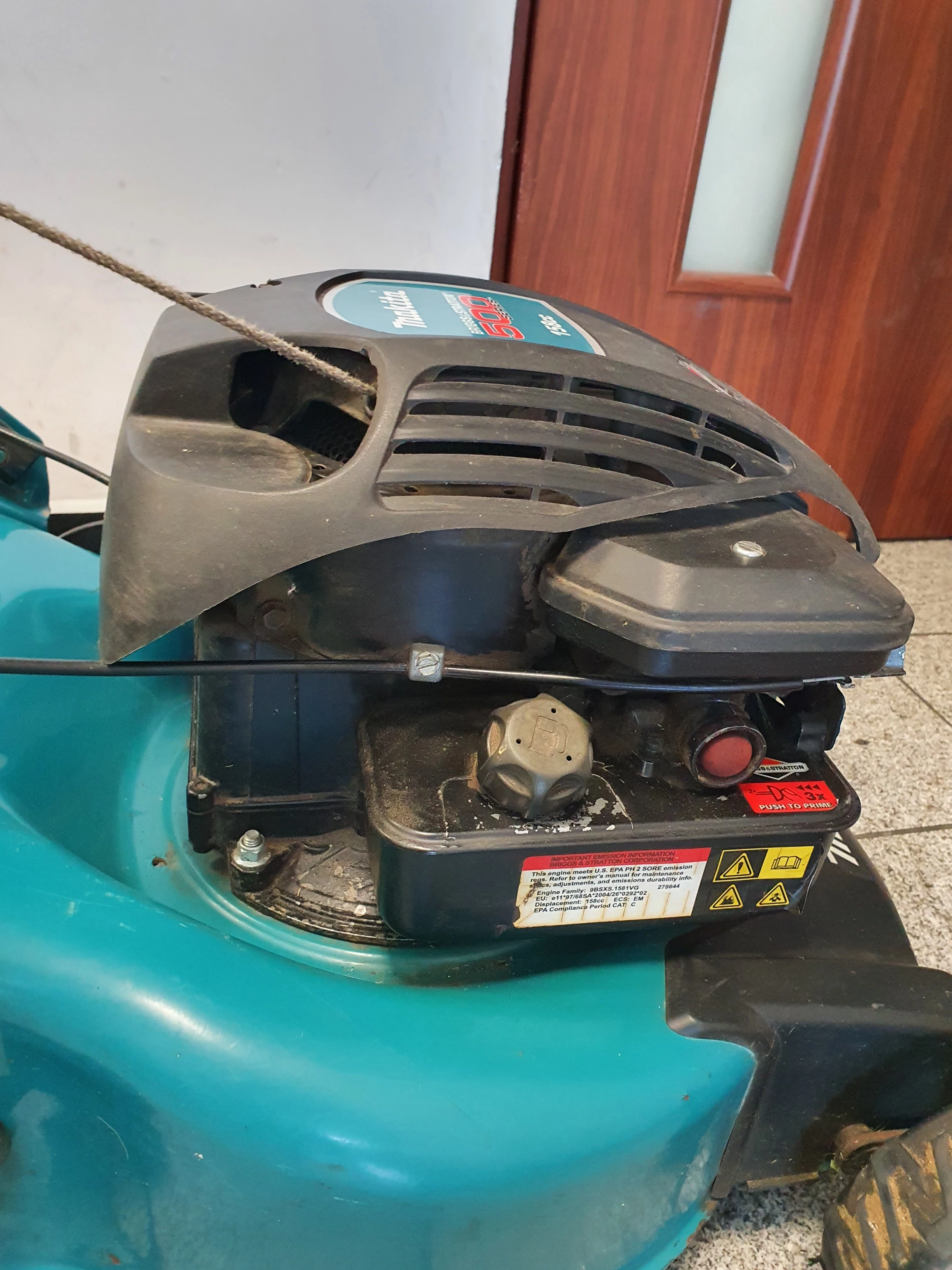 kosiarka-spalinowa-makita-plm4120n-silnik-4-suwow-szerokosc-koszenia-41