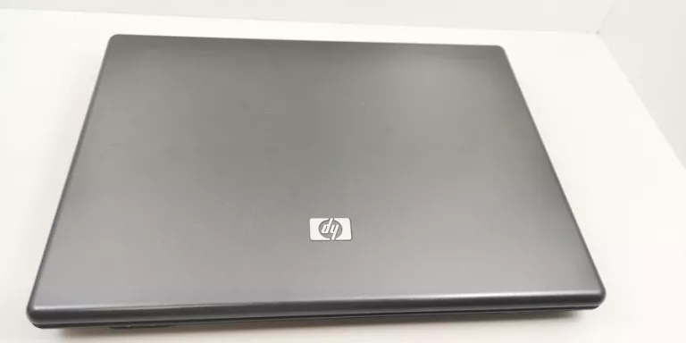 LAPTOP HP 550 USZKODZONY