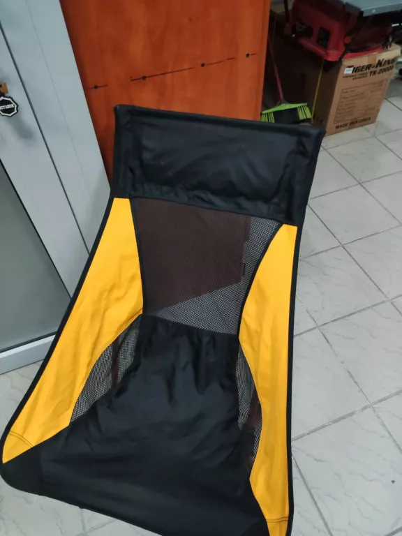 krzeselko-kempingowe-crivit-rodzaj-z-oparciem