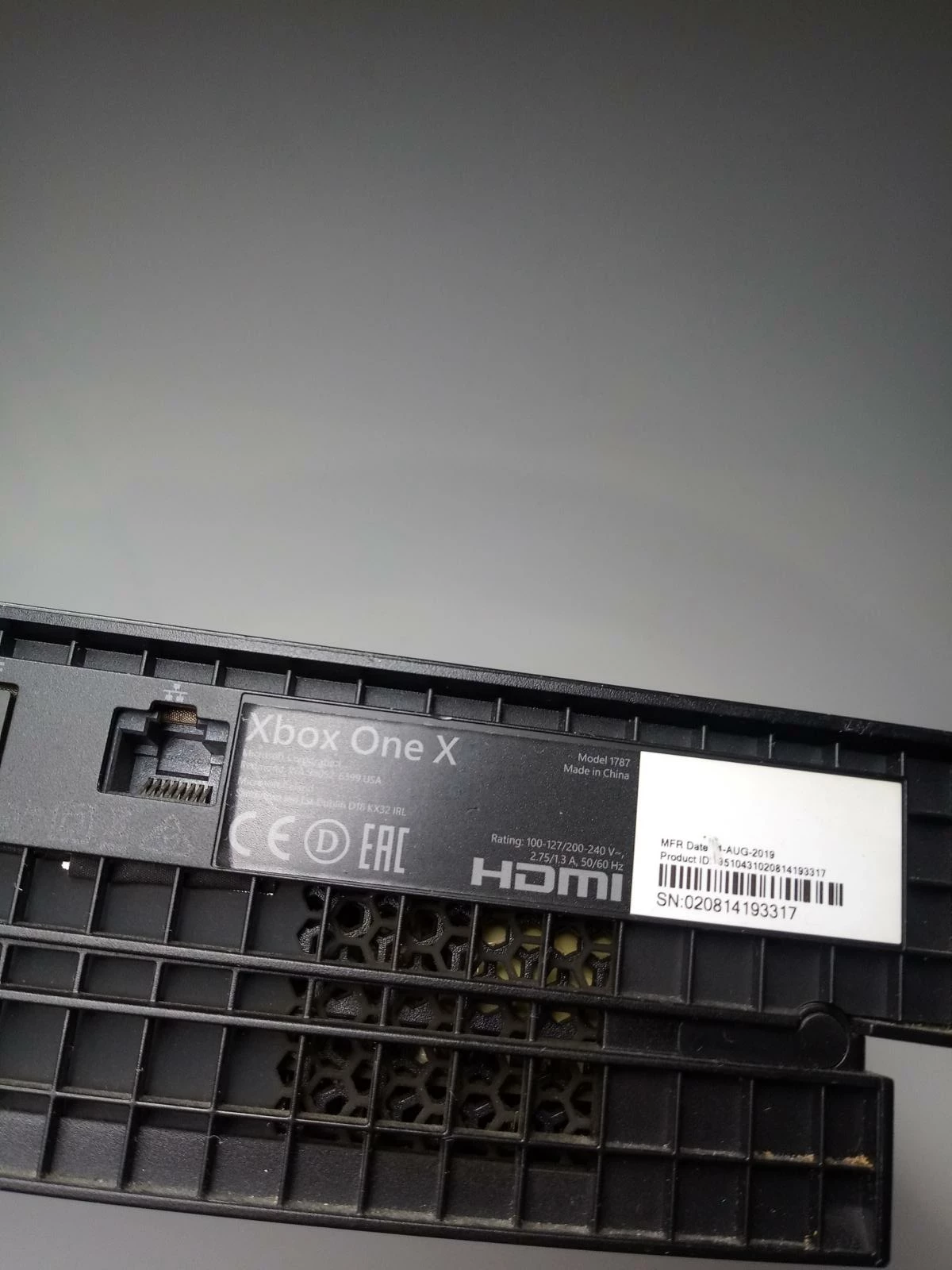 konsola-xbox-one-x-1787-kod-producenta-1787