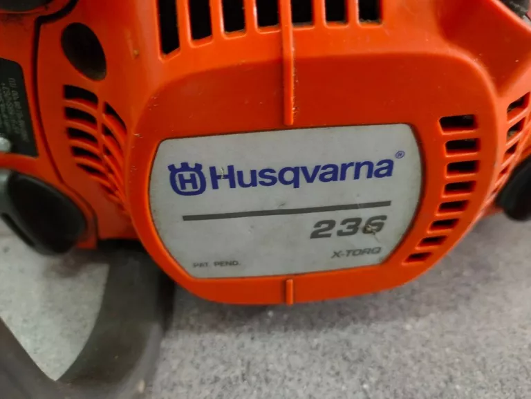 PIŁA SPALINOWA HUSQVARNA 236