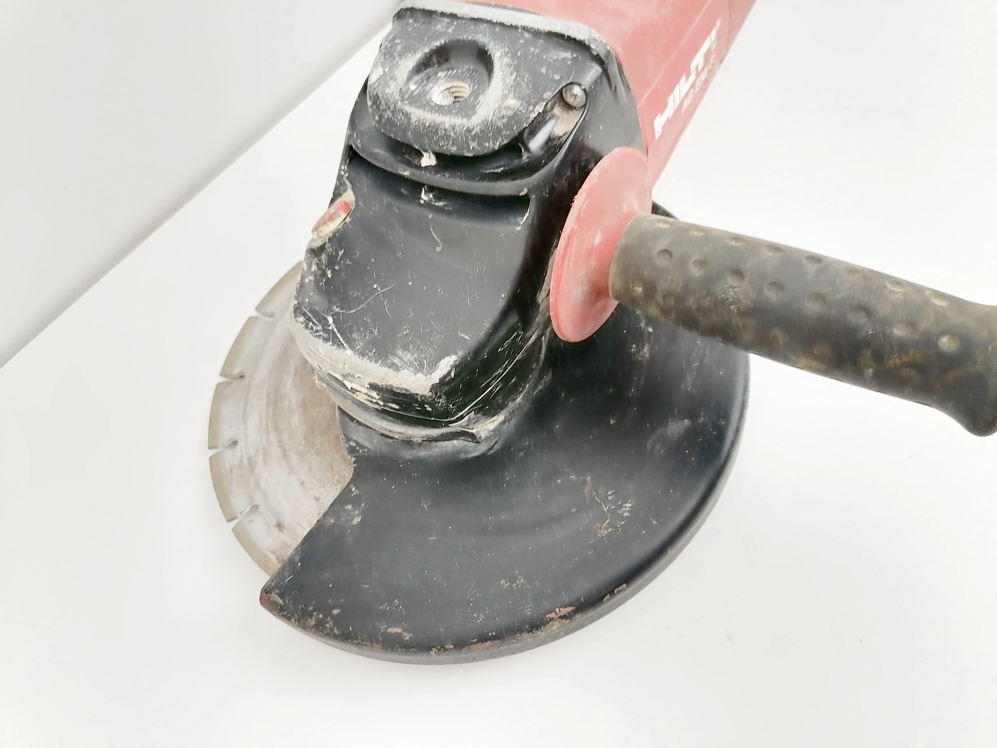 szlifierka-katowa-hilti-ag-230-s-marka-hilti