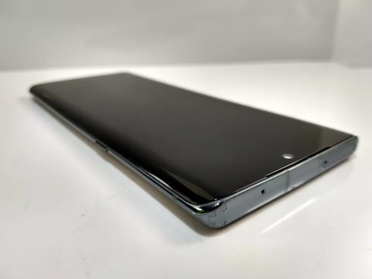 TELEFON LG VELVET