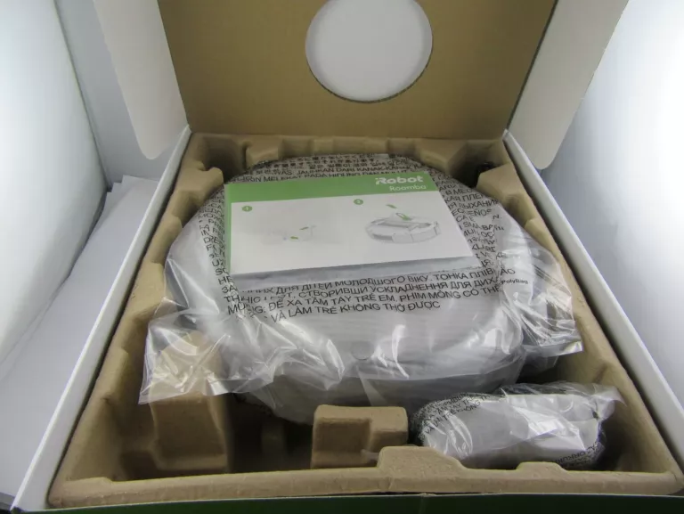 robot-sprzatajacy-irobot-roomba-694-komplet-stan-nowy