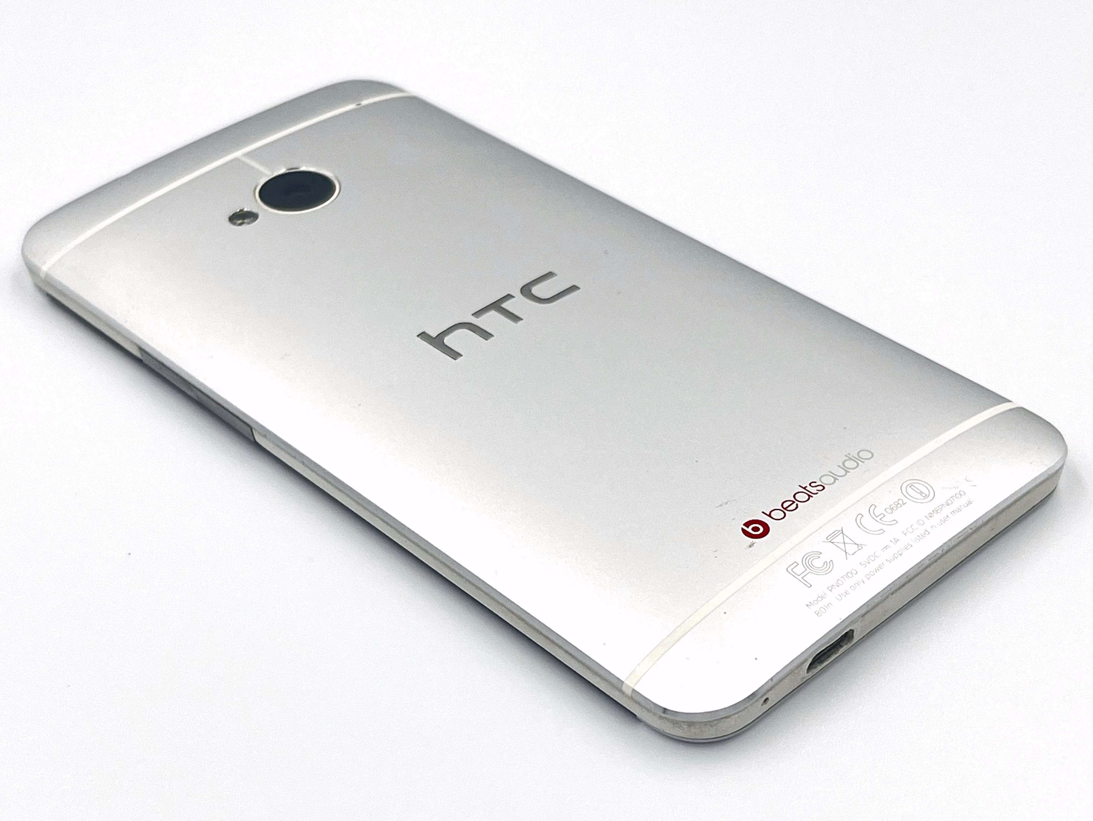 telefon-htc-one-m7-232gb-system-operacyjny-android