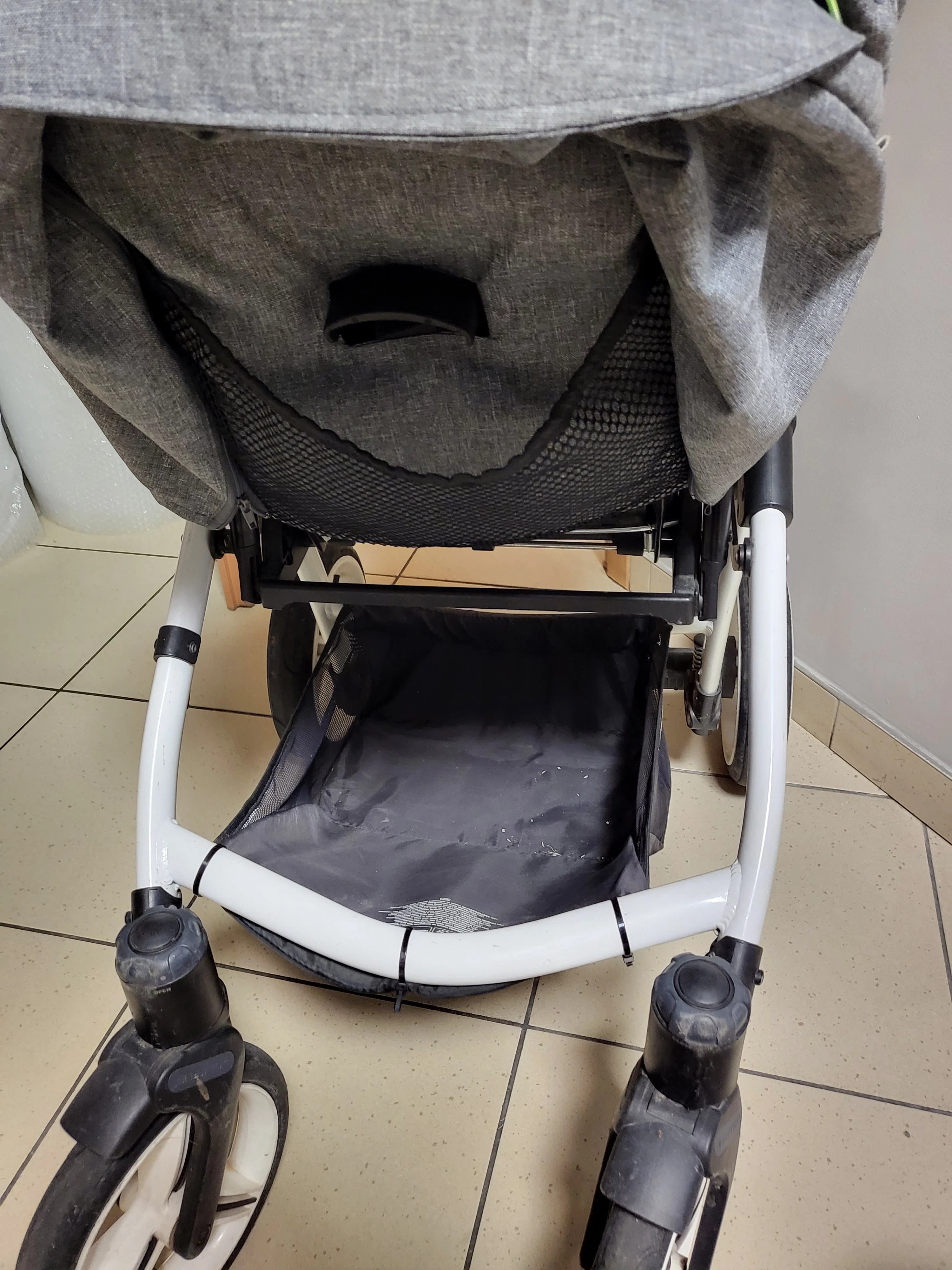 wozek-spacerowka-volcano-1860-20170808-rodzaj-kol-piankowe