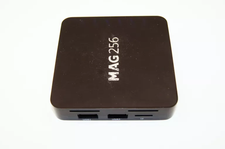 dekoder-tv-box-mag-256-z-pilotem-stan-uzywany