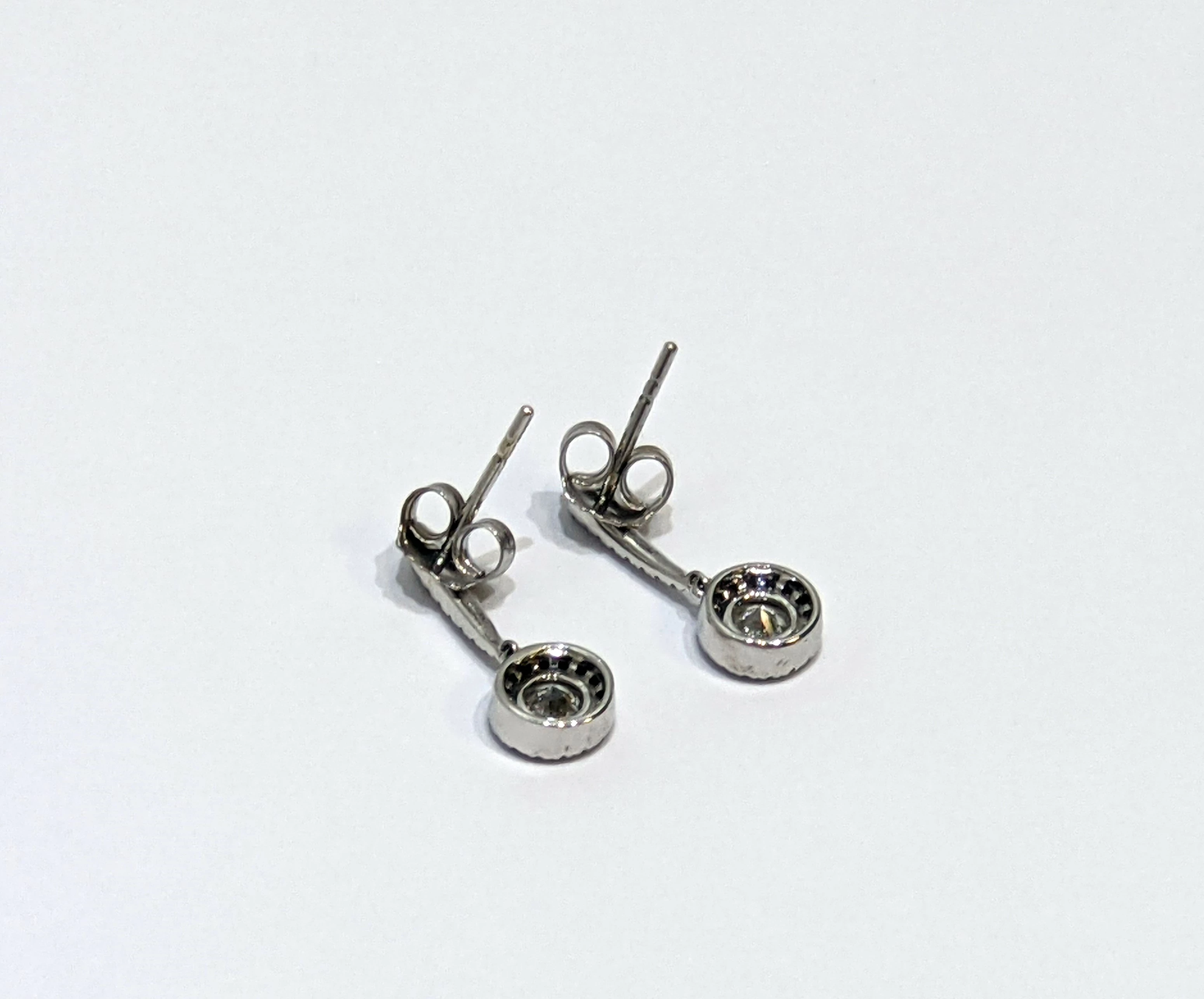 kolczyki-z-brylantami-34szt-biale-zloto-sztyfty-kamien-17088-1646948