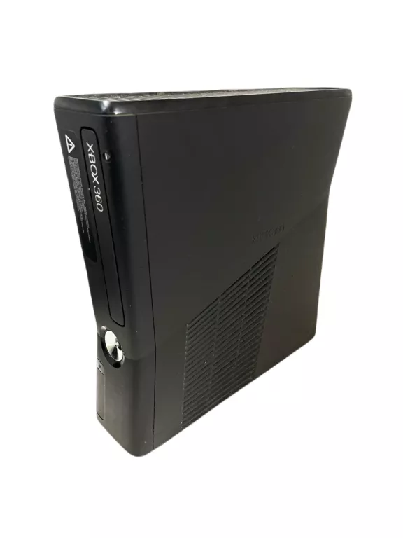 KONSOLA XBOX 360 SLIM 250GB PLUS PAD I ZASILACZ W ZESTAWIE