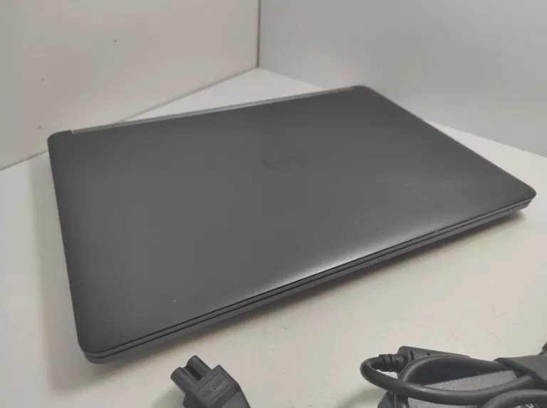 LAPTOP DELL LATITUDE E5470