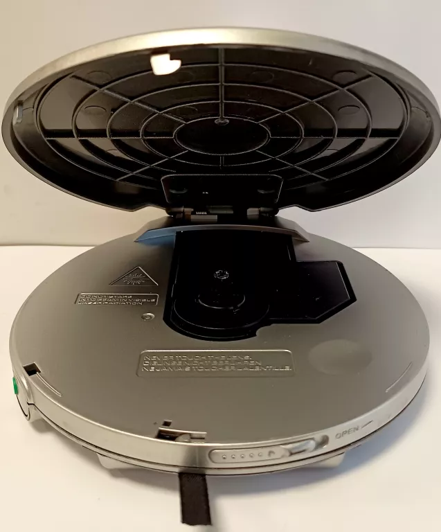 ODTWARZACZ CD SOUNDMASTER CD9220