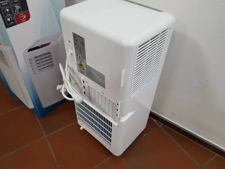 KLIMATYZATOR PRZENOŚNY 9000 BTU 2600W KOMPLET