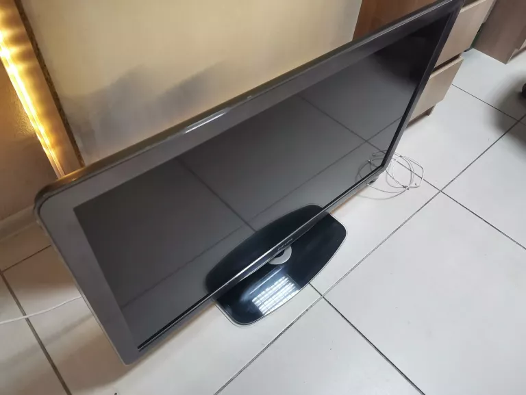 TELEWIZOR PHILIPS 40PFL7605H/12 40 CALI