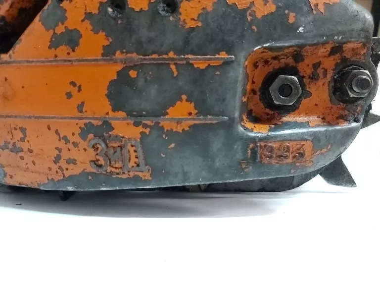 zabytkowa-pila-spalinowa-tajga-cccp-1993-product-id-2805d139-38c5-4004-9735-bcf27bc87b6e