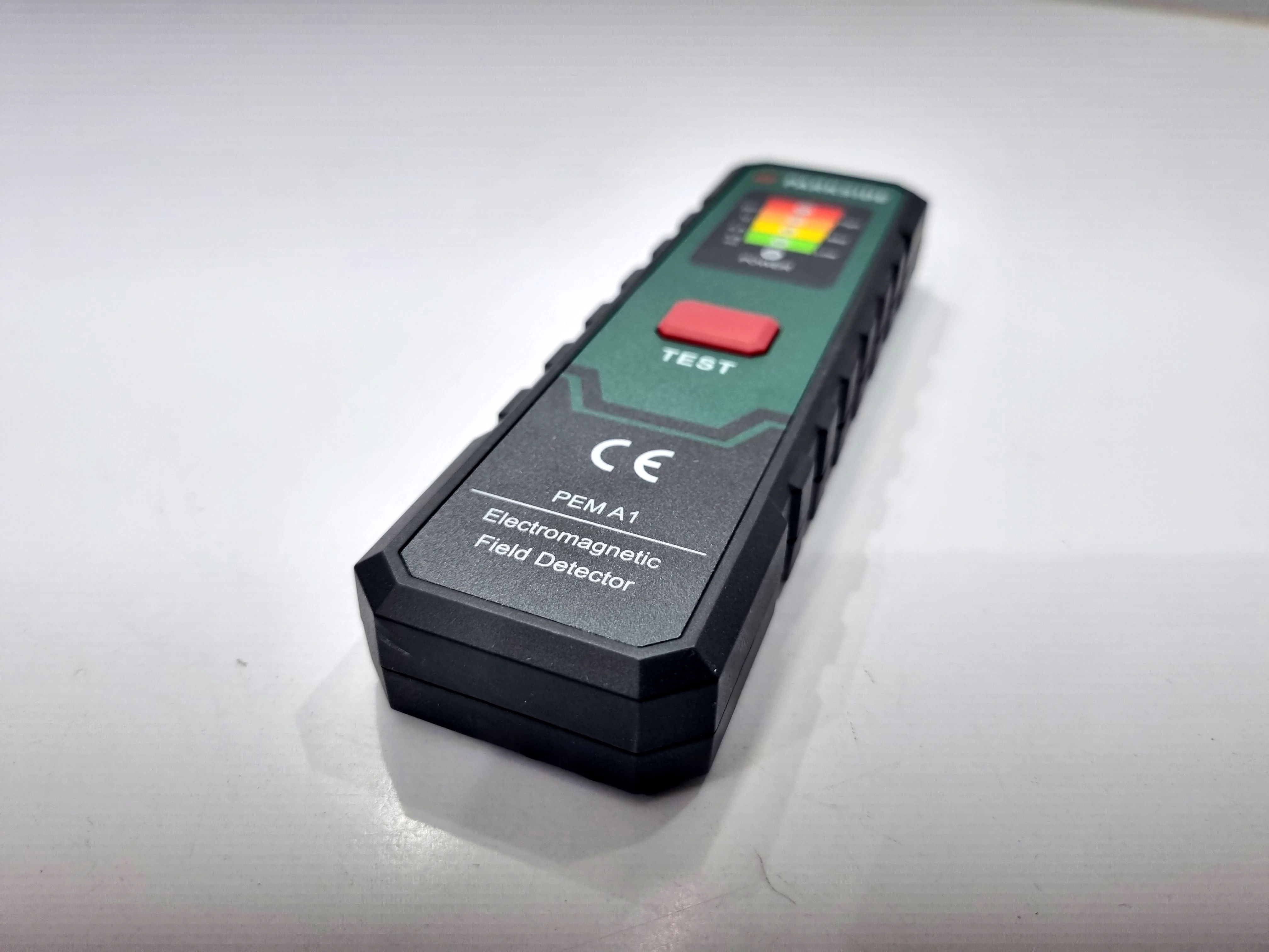 miernik-pola-elektromagnetycznego-parkside-pem-a1-marka-parkside