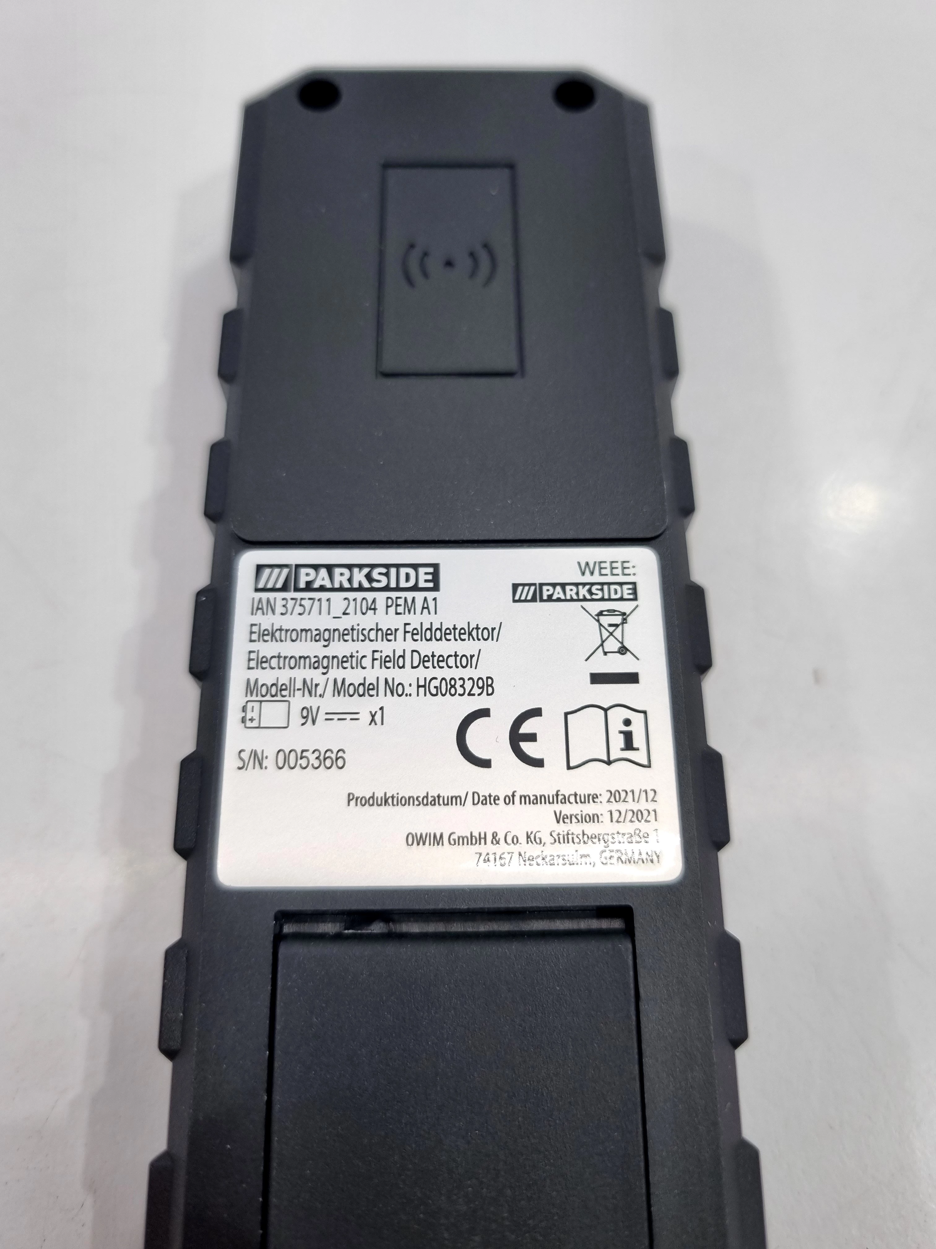 miernik-pola-elektromagnetycznego-parkside-pem-a1-product-id-2cefadfa-d145-42e0-8c45-93695cb27bcf