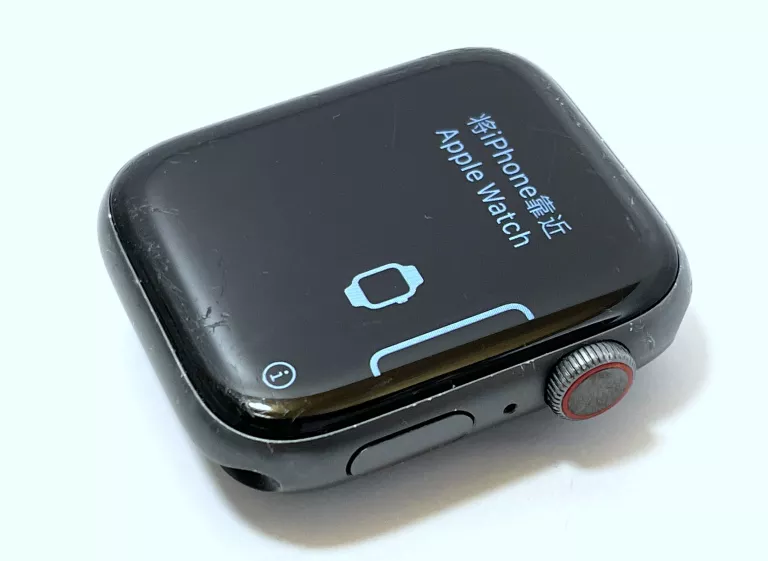 smartwatch-apple-watch-4-44mm-opis-kompatybilnosc-systemowa-ios