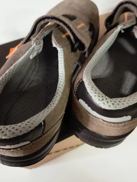 sandaly-robocze-wintoperk-esd-omega-lux-s1-r45-rozmiar-obuwia-45