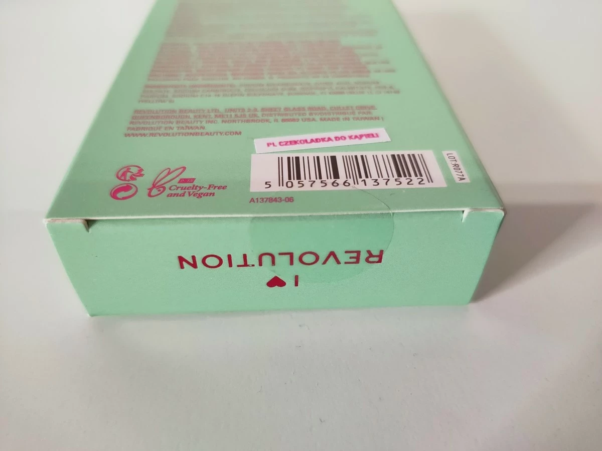 czekoladka-do-kapieli-revolution-mint-bar-fizzer-produkt-nie-zawiera-alkoholu