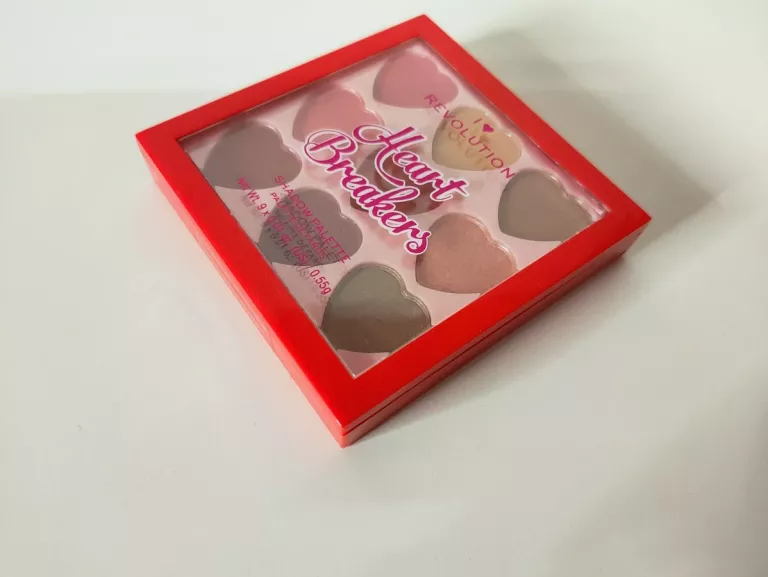 cienie-paleta-9-cieni-revolution-heart-breakers-palette-marka-makeup-revolution