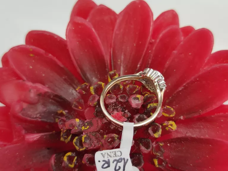 sliczny-pierscionek-266g14k-rozmiar-12-dwukolor-kolor-dominujacy-zloty