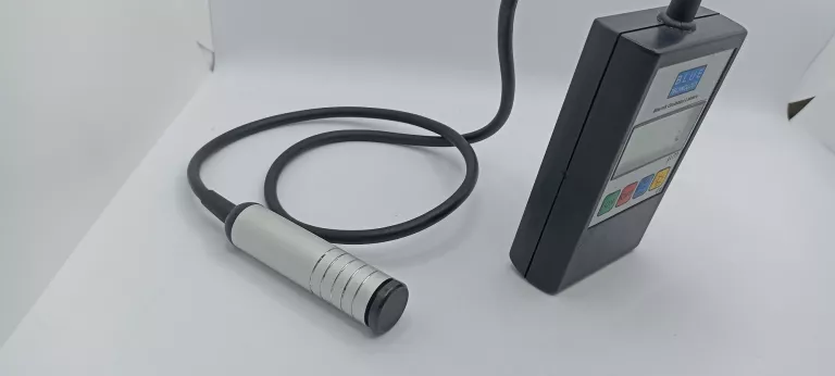 MIERNIK TESTER GRUBOŚCI LAKIERU MGR-11-S-FE