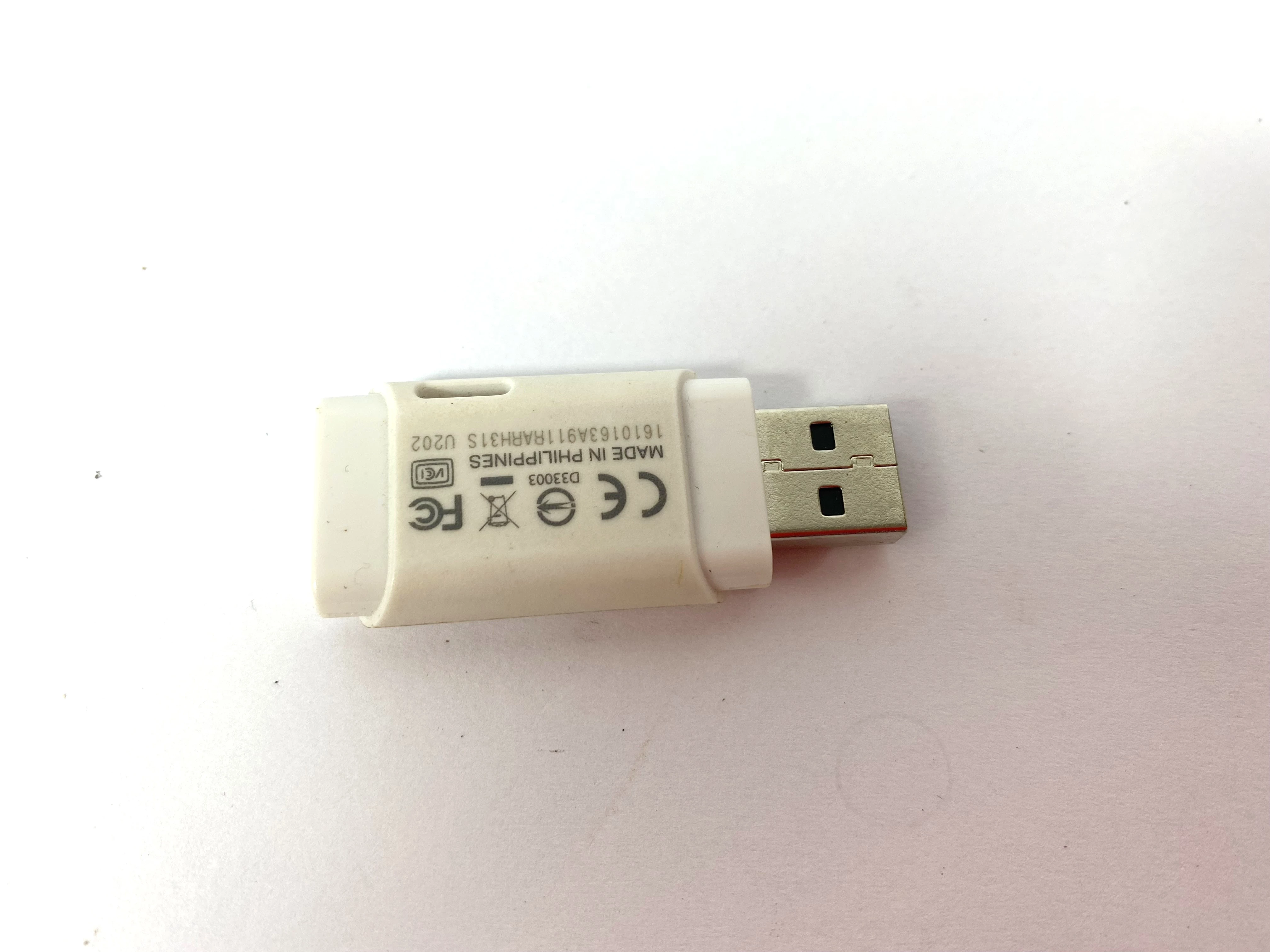 pendrive-toshiba-8gb-stan-uzywany