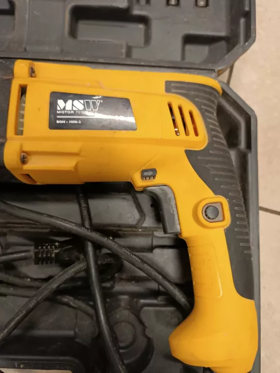 MŁOTOWIERTARKA MSW BOH-1050-2 WALIZKA