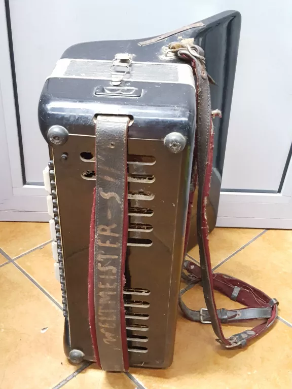 akordeon-weltmeister-120-basow-kod-producenta-34534