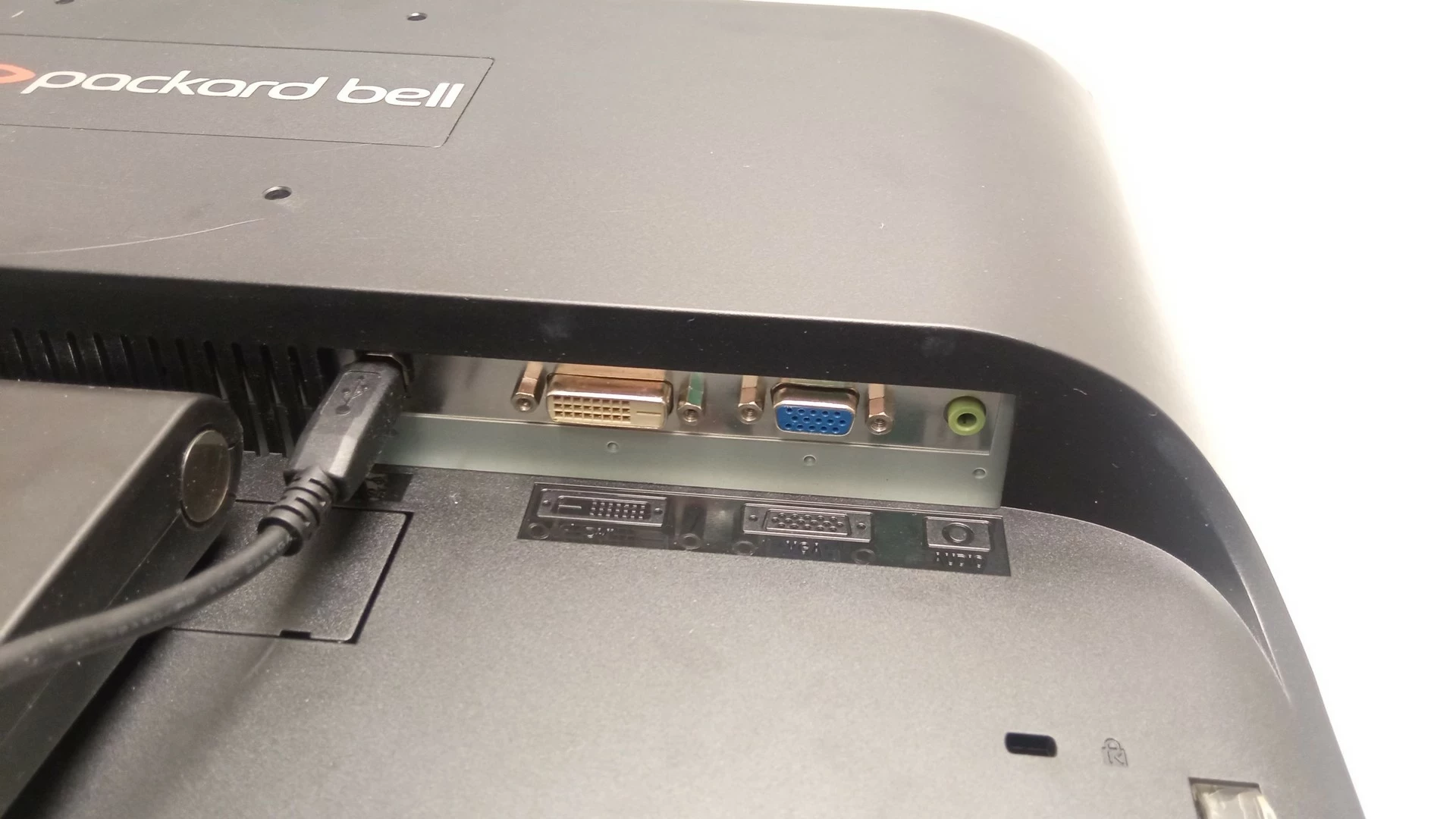 monitor-dotykowy-packard-bell-viseo-200t-przekatna-ekranu-cale-20