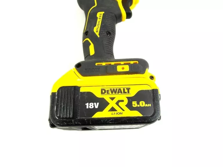 PILARKA SZABLASTA DEWALT DCS 369 TYP1