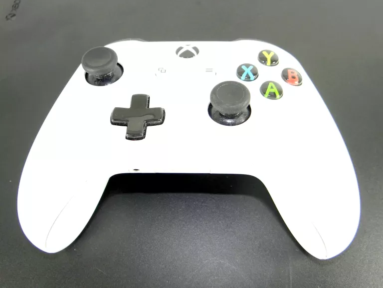 KONSOLA XBOX ONE X