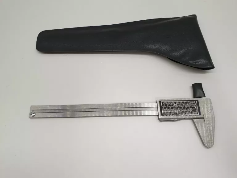 suwmiarka-vis-150mm-certyfikat-etui-marka-vis