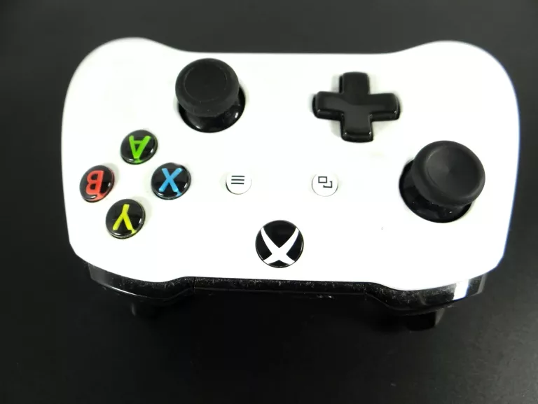 KONSOLA XBOX ONE X