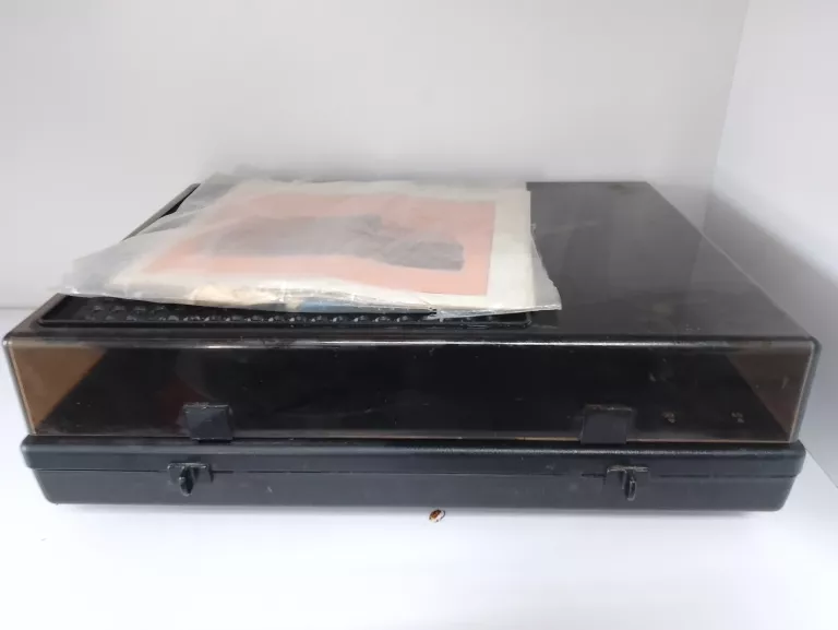 GRAMOFON UNITRA FONCIA WG-701