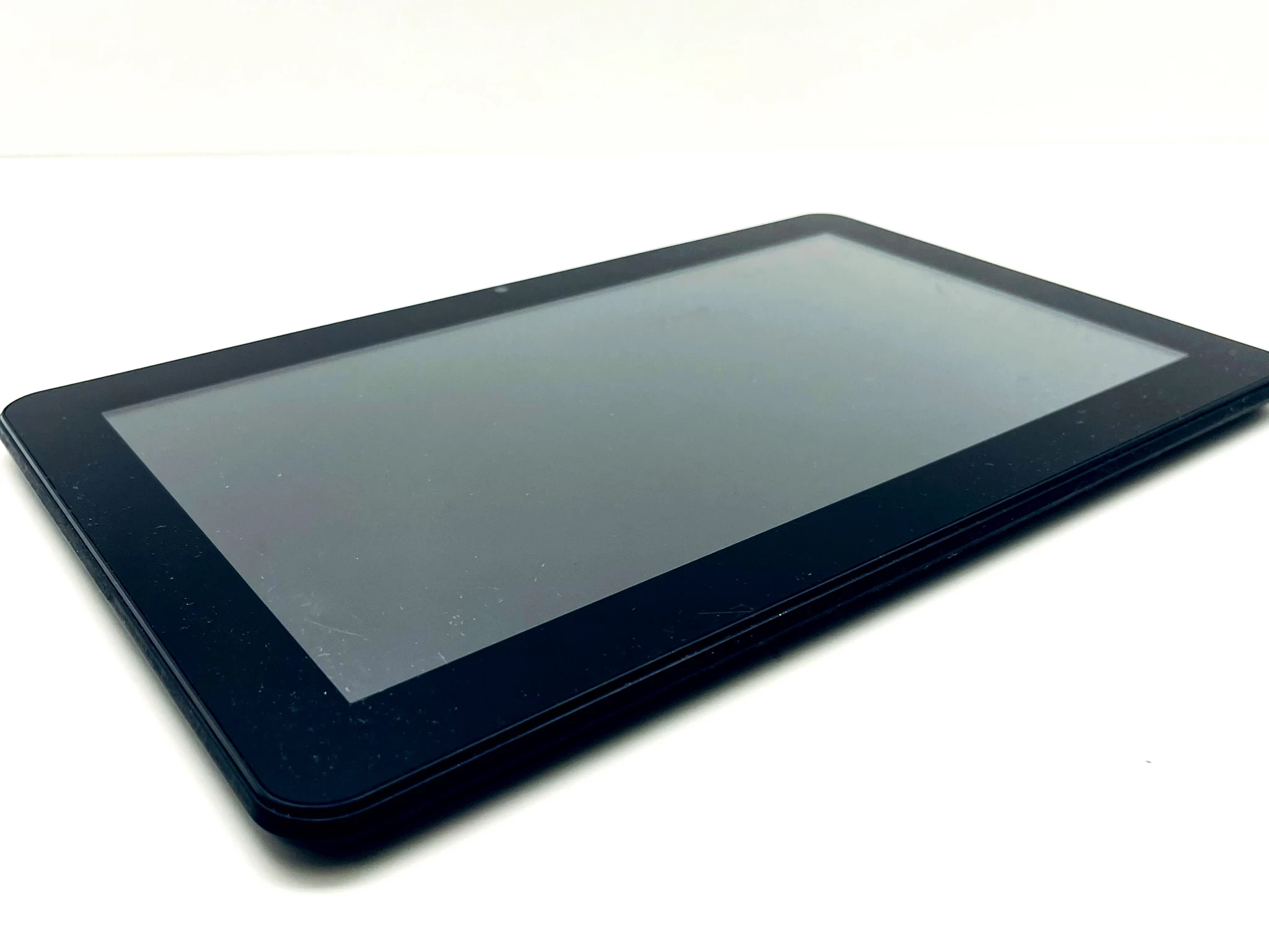 tablet-m-1023q-czarny-kod-producenta-eluma-b2-8