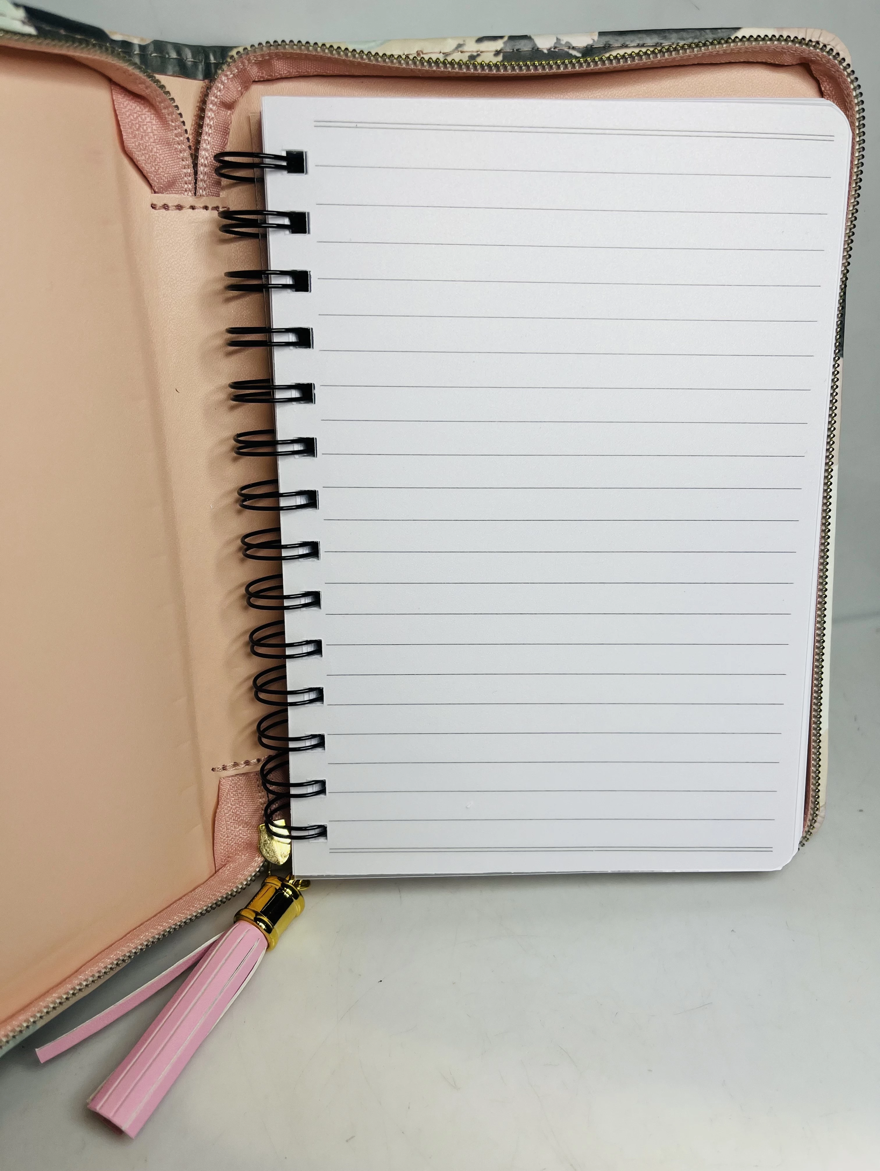 notes-na-zamek-rodzaj-pamietnik