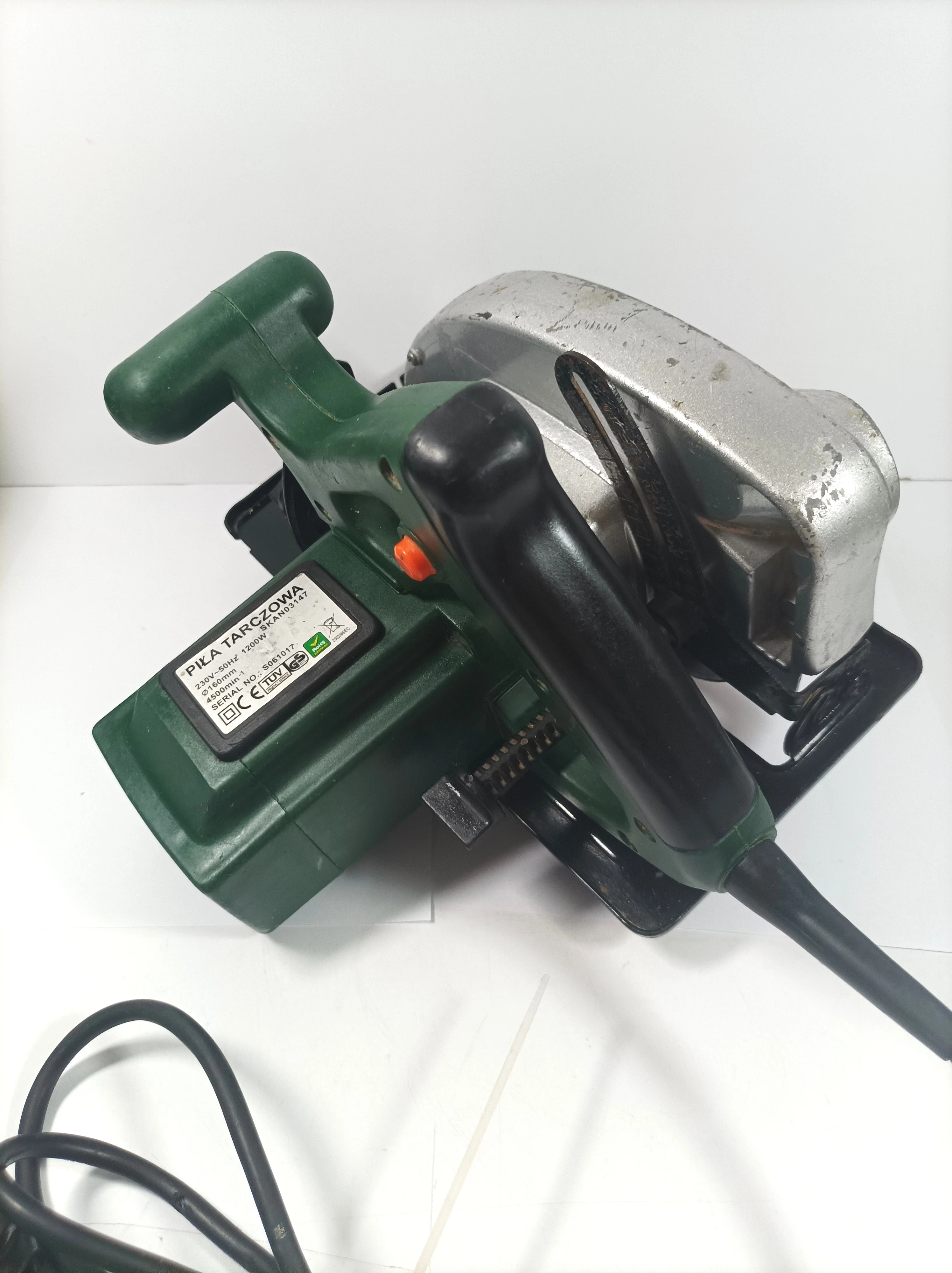 pila-tarczowa-born-skan-03147-stan-uzywany