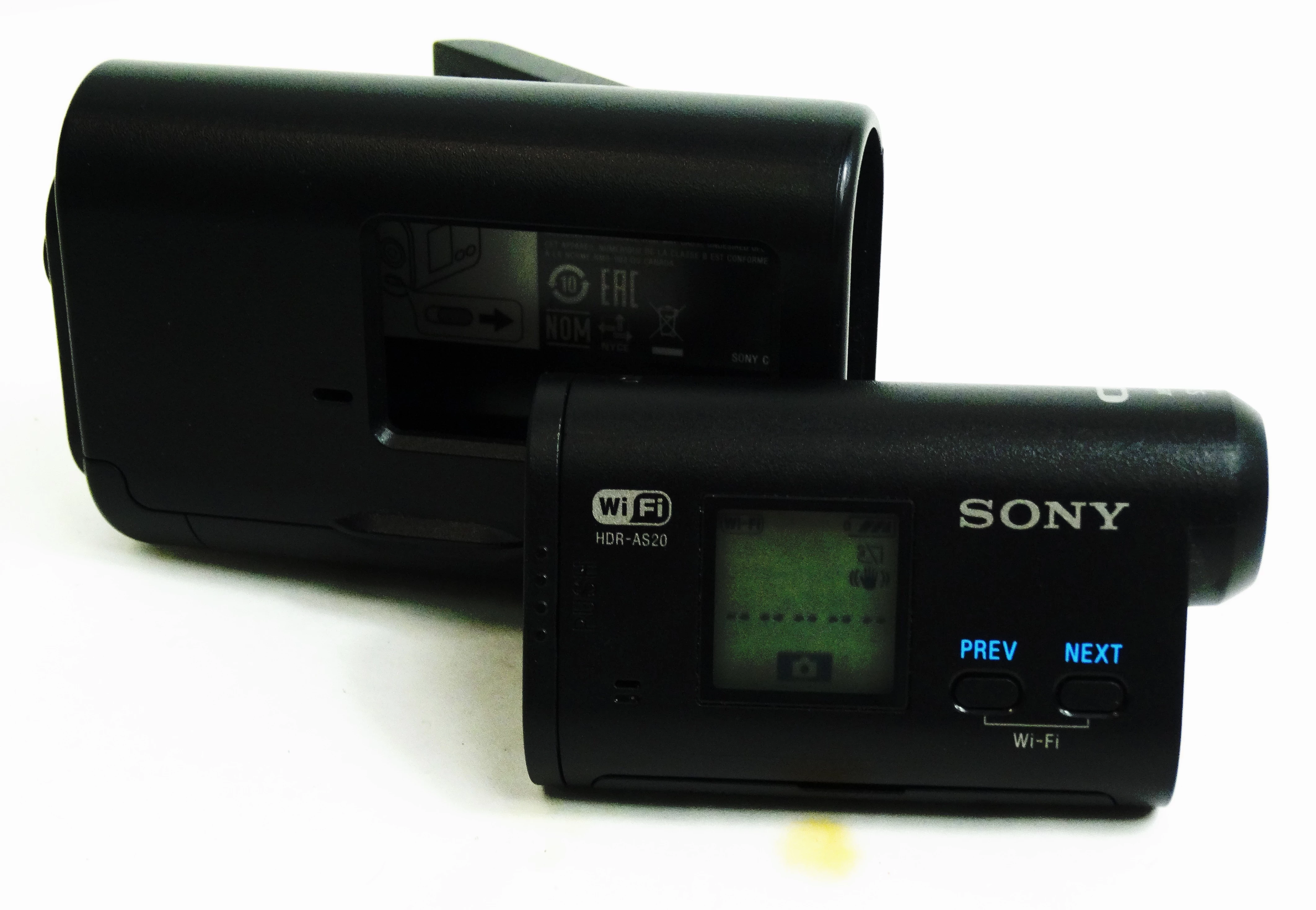 kamera-sportowa-sony-hdr-as20-obudowa-lcd-jakosc-zapisu-full-hd