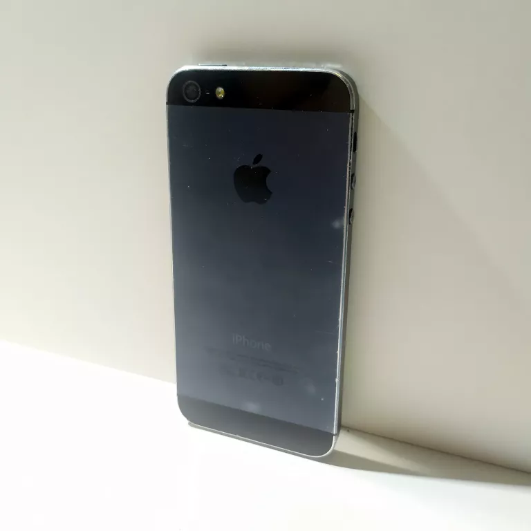 TELEFON APPLE IPHONE 5 16GB