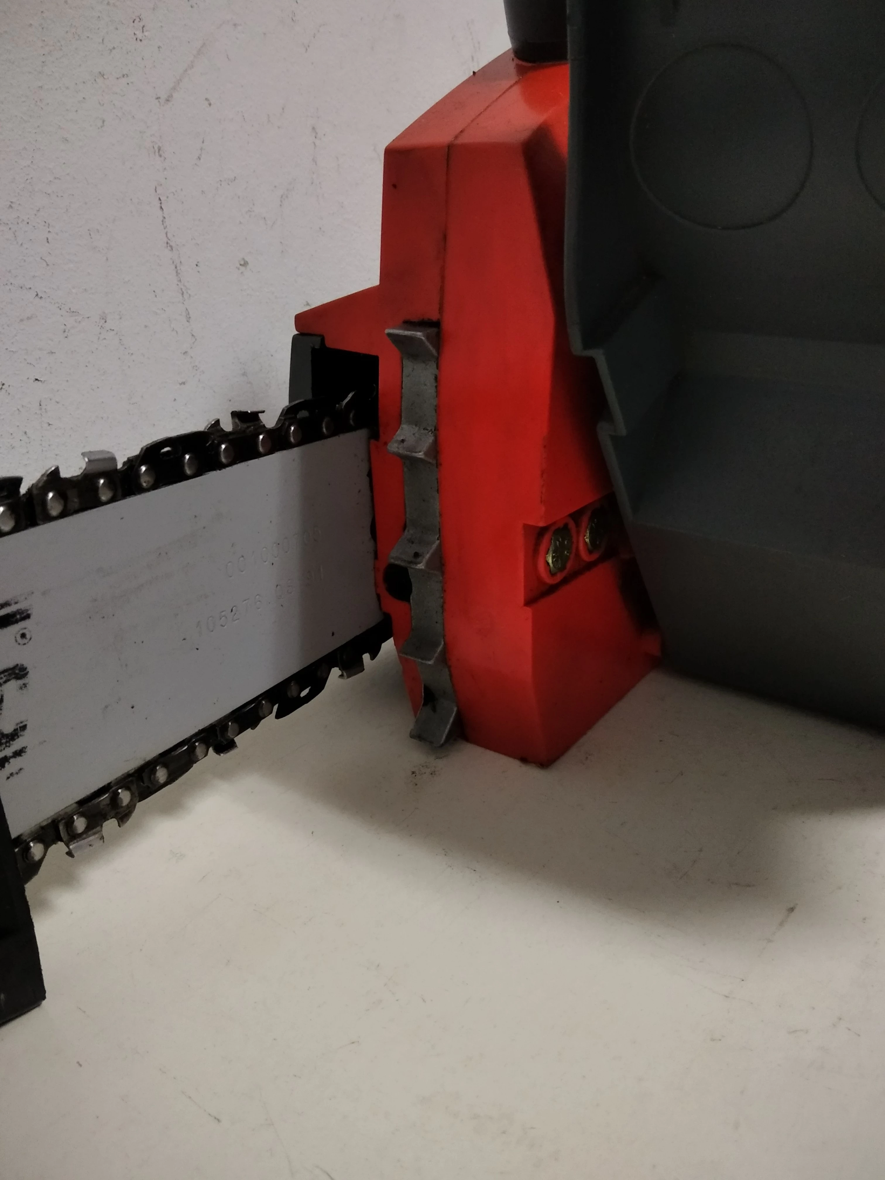 pila-lancuchowa-elektryczna-oleo-mac-e140f-1400w-stan-uzywany