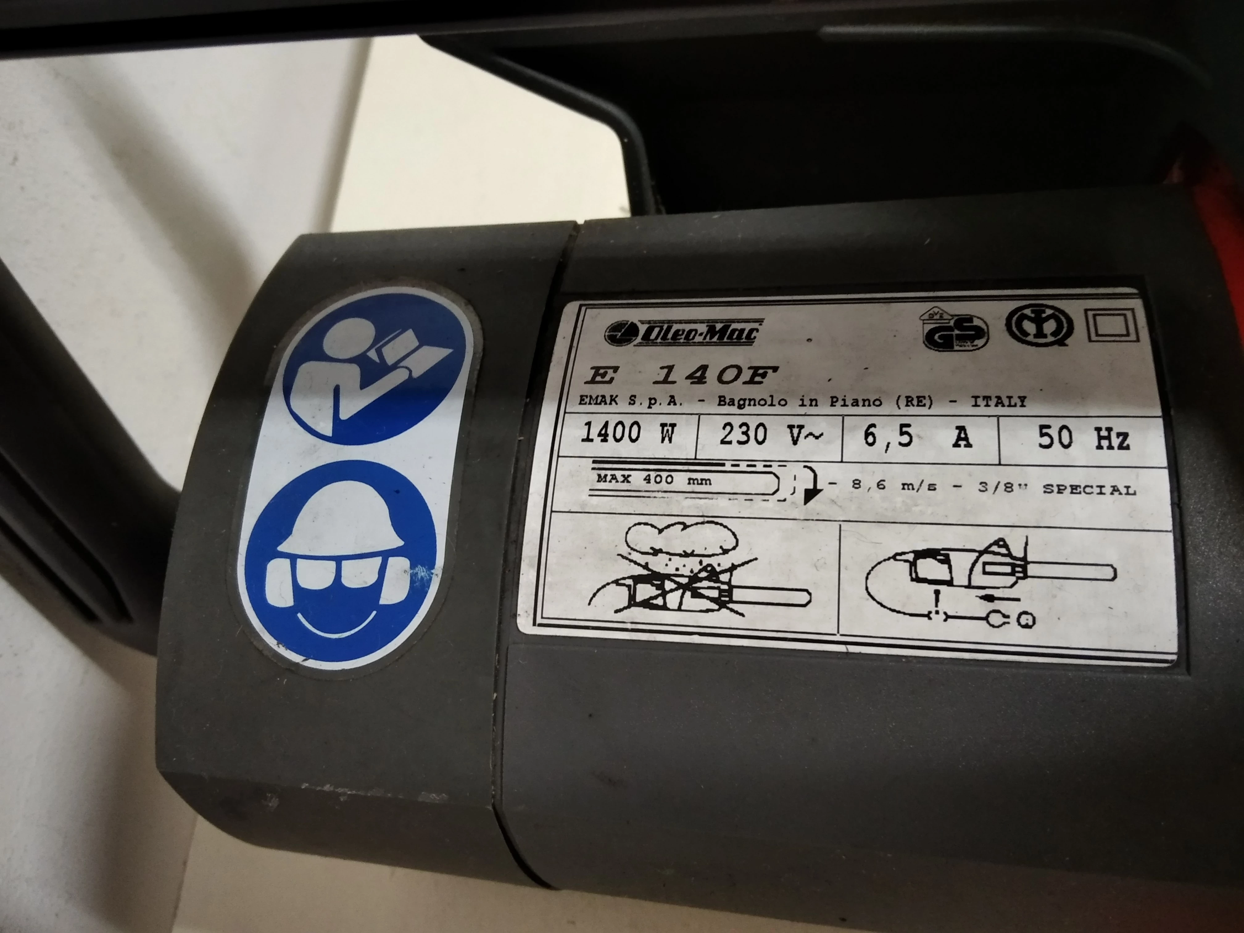 pila-lancuchowa-elektryczna-oleo-mac-e140f-1400w-zasilanie-sieciowe