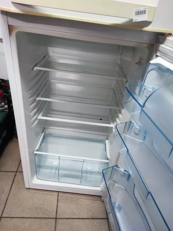LODÓWKA AMICA