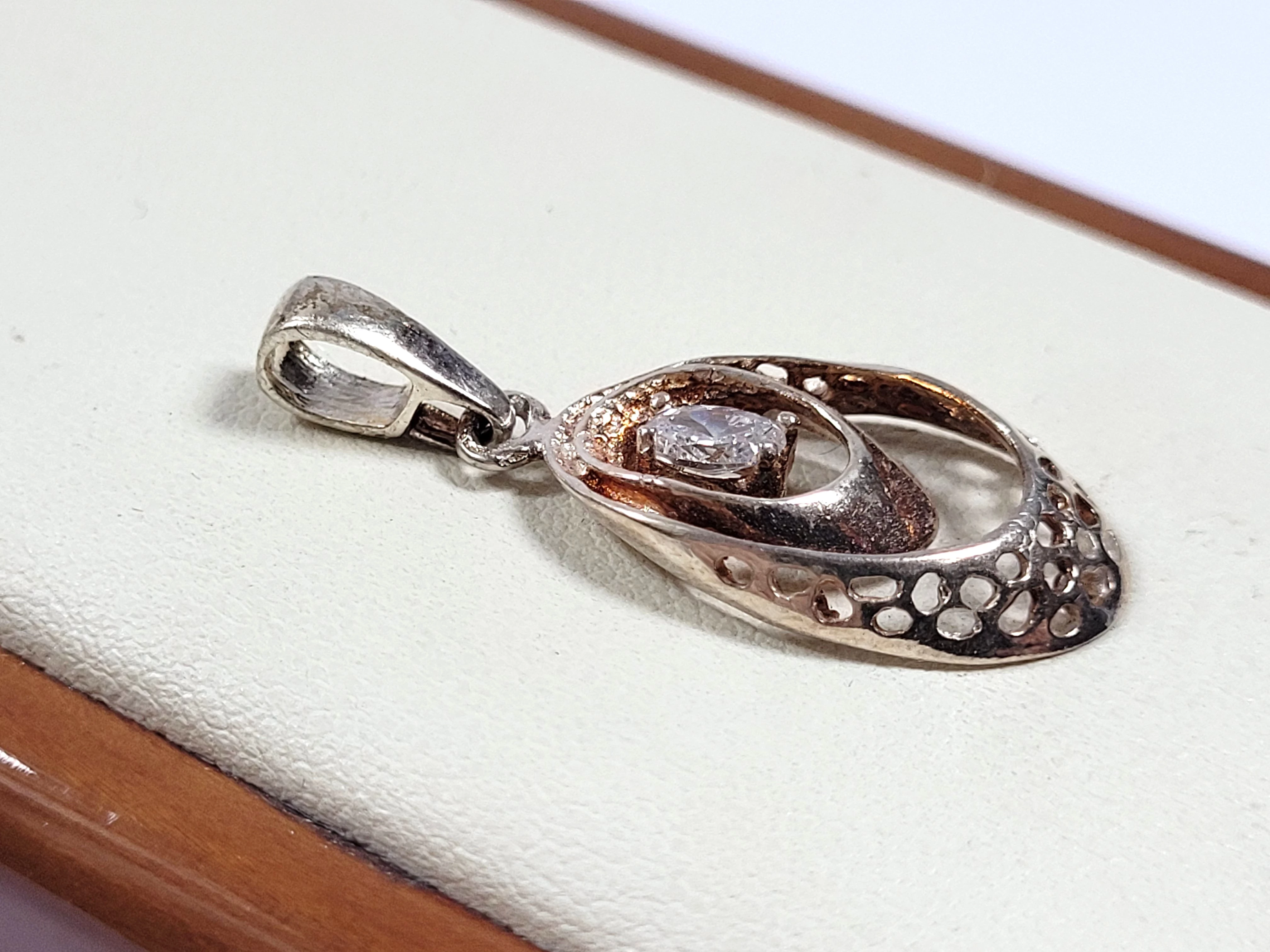 srebrny-wisiorek-925-180g-material-15835-4