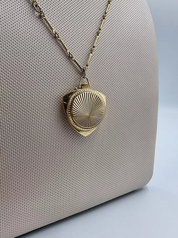 zegarek-kieszonkowy-na-lancuszku-zaria-stan-uzywany